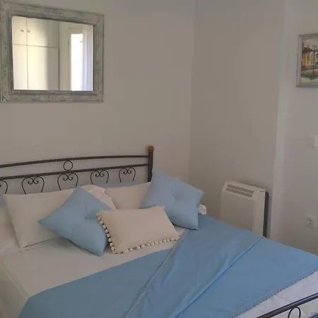 Galaxa Apartments&studios *